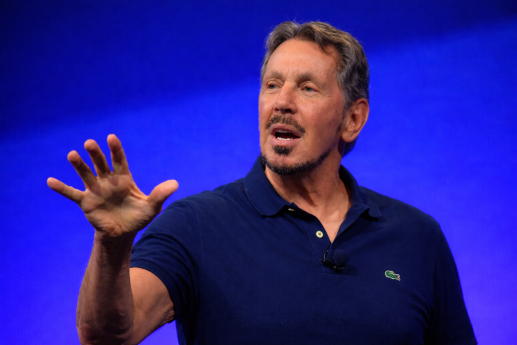 Why Oracle stock is down around 3% today
