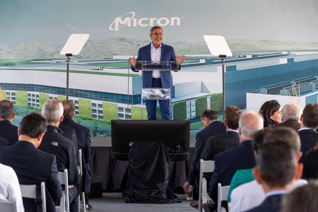 Why Micron stock hit a new ATH ahead of earnings